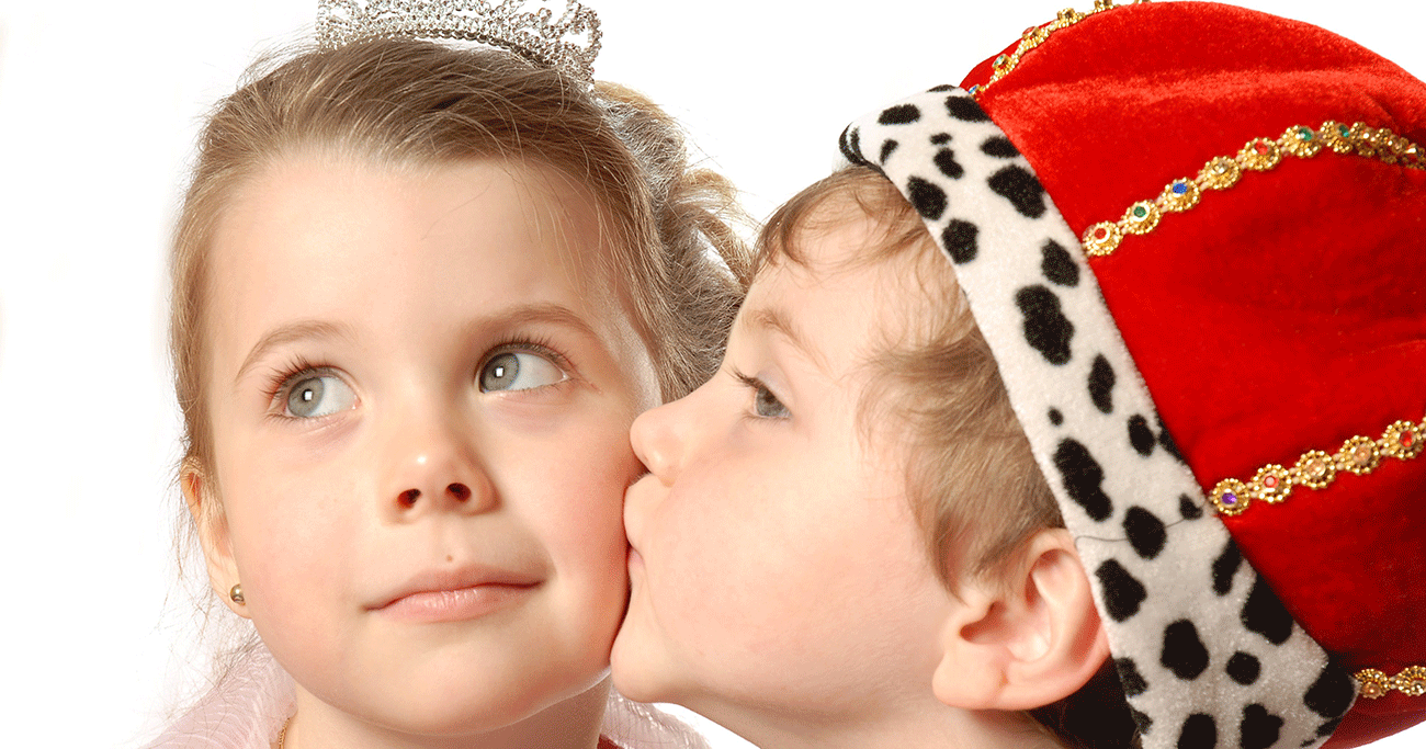 とあるお母さんからのご相談💡 ・ ・ ・「4歳の娘が、保育園で両思いの男の子とチューをした かもしれない と先生から報告を受けました。どのように対応したらいいでしょうか？」 ・ ・ ・ 回答↓ 4歳で両思いとは！ お母さんも さぞかしビックリでしょう💦 まずは娘