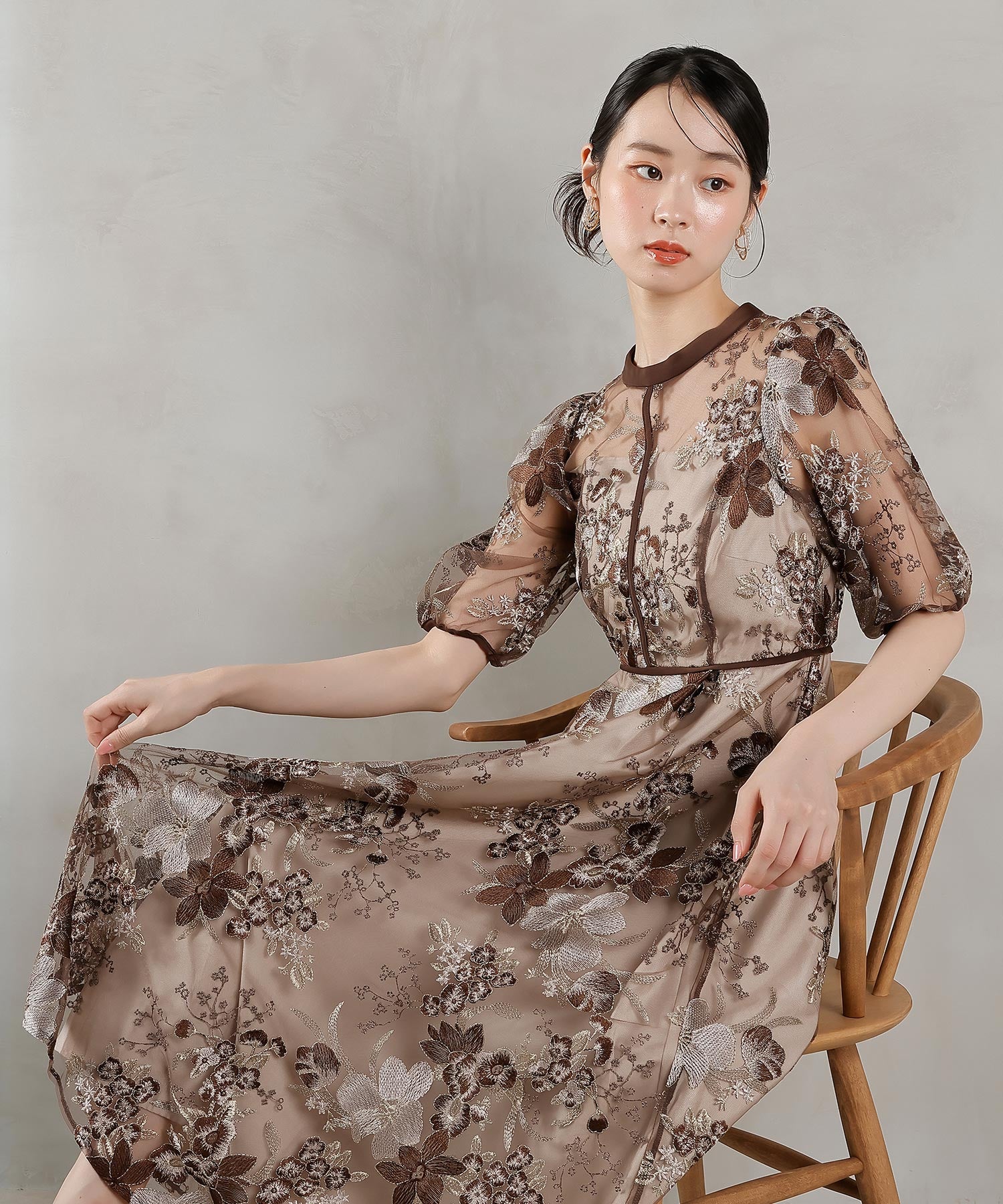 名入れ 刺繍 結婚祝い プレゼント ギフト お祝い 祝い タオル ケーキ 友人 結婚式 2段 ベア バスタオル フェイスタオル くま bear バラおしゃれ かわいい 花 花束 日本製 泉州 花 パーティー 2次会 きれい ウェルカムボード 造花 ペア