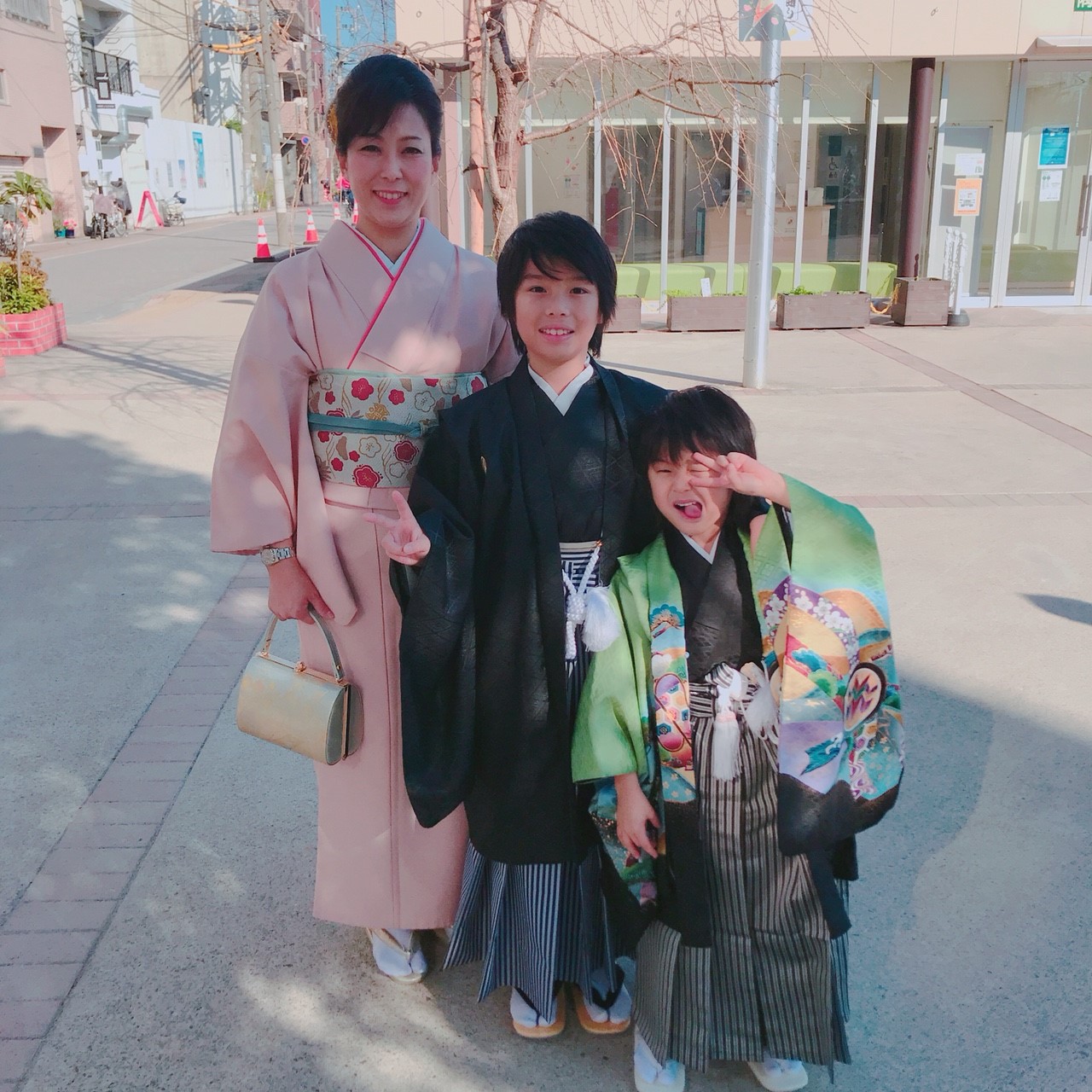 七五三 子供も家族もみんなで着物を！ 29秒で着れる着物仕立屋甚五郎