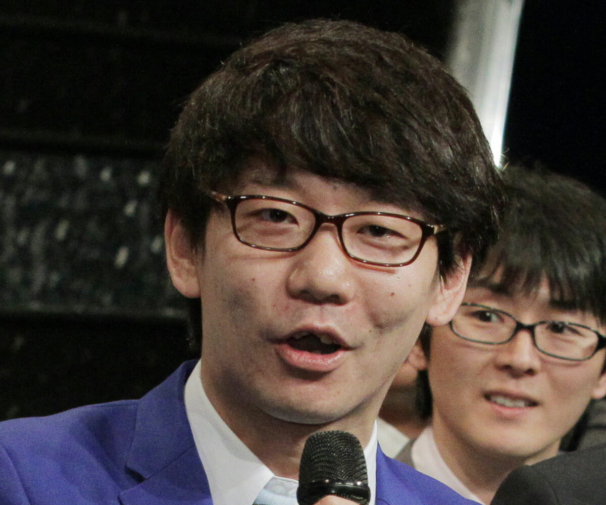 プロ彼女の条件」で人気俳優役を好演！ 小宮璃央と仲よくなるための“条件”は？ - 推し楽