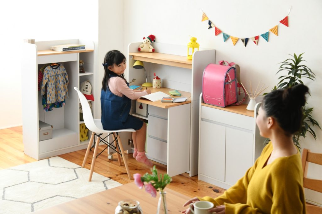 勉強が楽しくなる！リビング学習のための スタディスペース の作り方Webコラム Pick UP MYHOMESBSマイホームセンター –静岡県下最大の住宅展示場