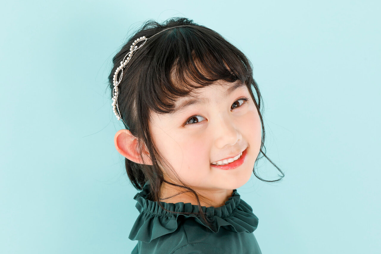 カチューシャ 女の子 子供用 キッズ ヘアアクセサリー 髪留め 髪飾り まとめ髪 ヘアアレンジ フェイクパール リボン 花柄 フの通販はau PAYマーケット - プラスナオau PAY マーケット－通販サイト