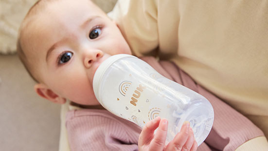 楽天市場 ヌーク おしゃぶり nuk スペース 消毒ケース付 新生児 NUK 正規品 出産祝い プレゼント ねんね 赤ちゃん ベビー ベビー用品男の子 女の子 0歳 : TwinkleFunny ベビーキッズ雑貨