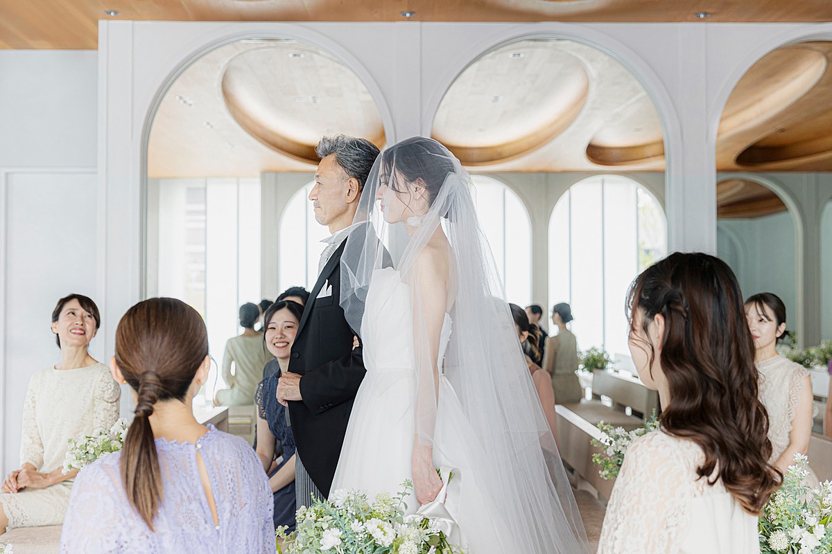 結婚式で母から娘へ♡サプライズアイデアまとめ - おしゃれな結婚式小物が何でも揃う通販サイト ファルベ