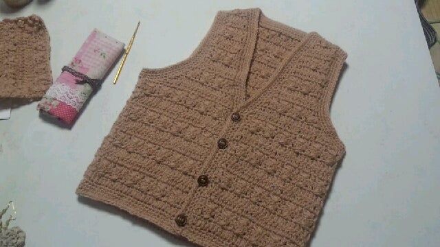 １日で編むキッズ・アラン模様ベストの編み方のお話ニットカフェ 千編工房ちあみこうぼう