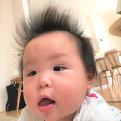 写真解説 1歳の男の子・女の子の赤ちゃんの簡単セルフヘアカット！子育てメディア memorico