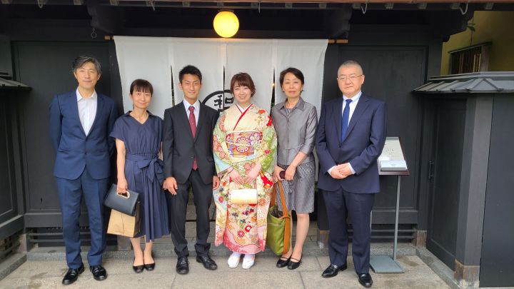 顔合わせに相応しい母親の服装は？50代ファッションガイドBristaStyle ファッションレンタルブログ