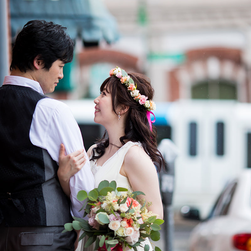 花嫁をもっとナチュラルに、美しく彩るダウンスタイルヘア