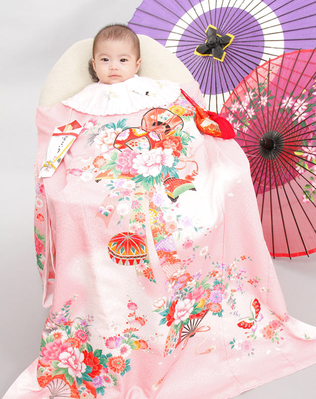 女の子のお宮参りはいつ？祝い着でとっておきの記念日をこども写真館スタジオアリス写真スタジオ・フォトスタジオ