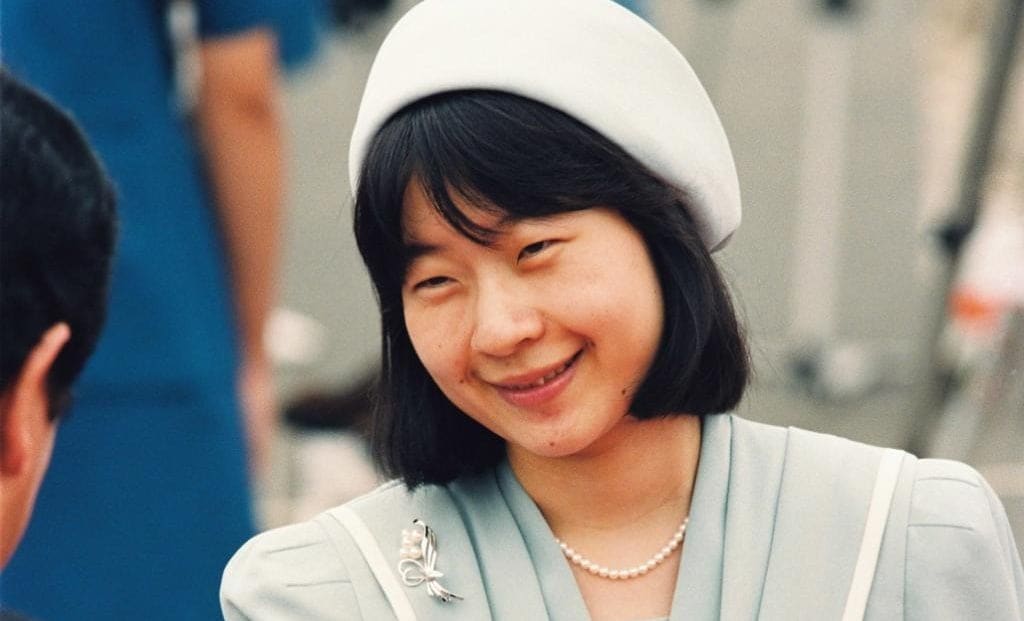 プリンセスと皇室、先細る皇位継承者 - BBCニュース