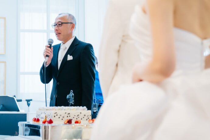 結婚式の祝辞や乾杯の挨拶は誰に頼む？正しい頼み方やお礼の仕方も格安結婚式 スマ婚