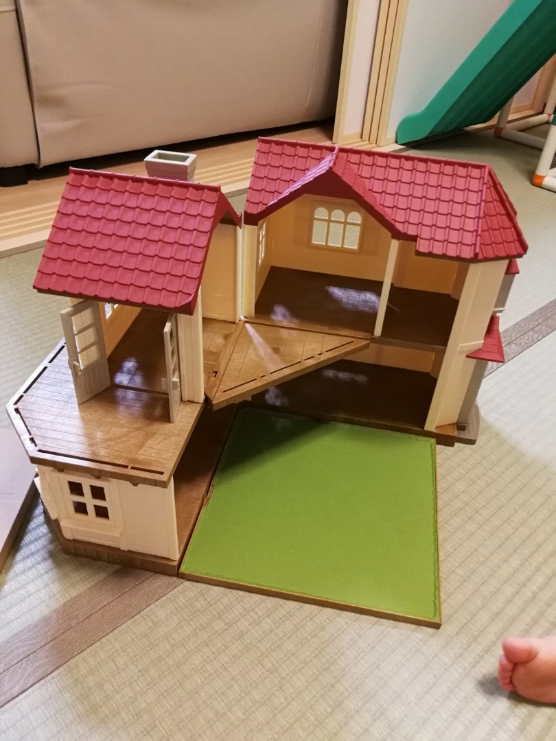 ２つのシルバニアハウス収納 しまうことは諦める今日も夜な夜なお人形あそび～４歳娘とシルバニアな日々～