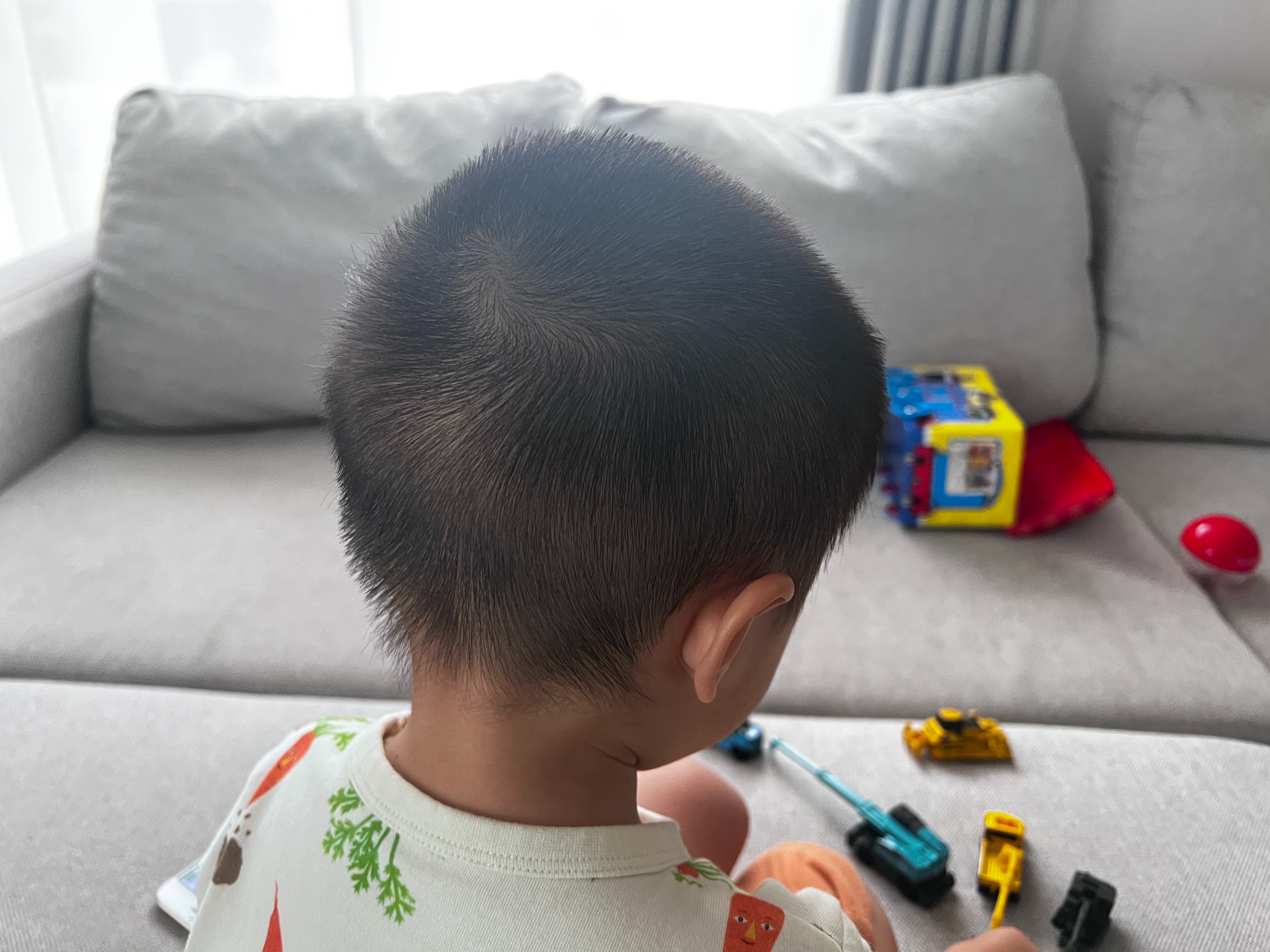 子供の坊主ヘアスタイル特集