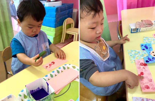 maky🎋七夕製作🎋 一歳児の担任三人で一種類ずつ七夕飾りを考えて進めています。今年は星の吹き流し、アイスクリーム、おりひめひこぼしの三種類。 私の担当、おりひめひこぼしの製作⭐️ 子ども •ビー玉アートで台紙を装飾•着物用の画用紙にクレヨンで模様を描く