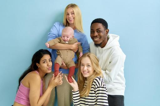 アフリカのシミュレーションの赤ちゃん、ビニール人形生まれ変わった黒人の赤ちゃん、ソフトシミュレーションベイビーアフリカンブラックドール、子供のお風呂のおもちゃ、子供のホリデーバースデーギフト,Dおもちゃ