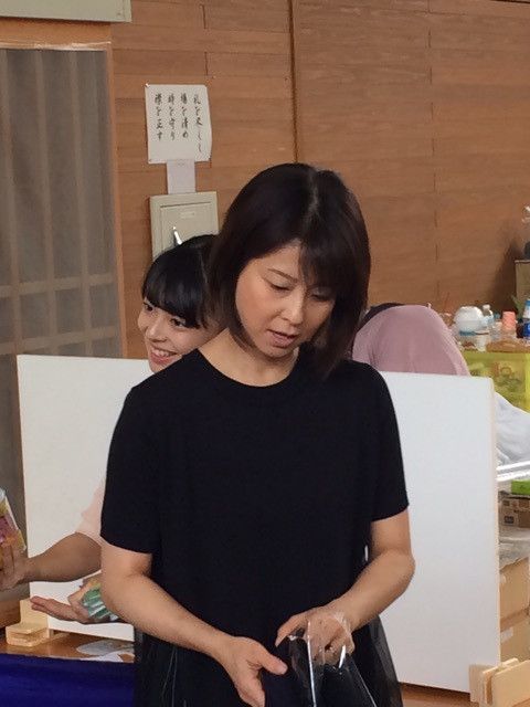 画像・写真2枚目 森高千里 江口洋介と今年銀婚式！意外な「夫婦大ゲンカ解決法」 あの80年代アイドルの今女性自身