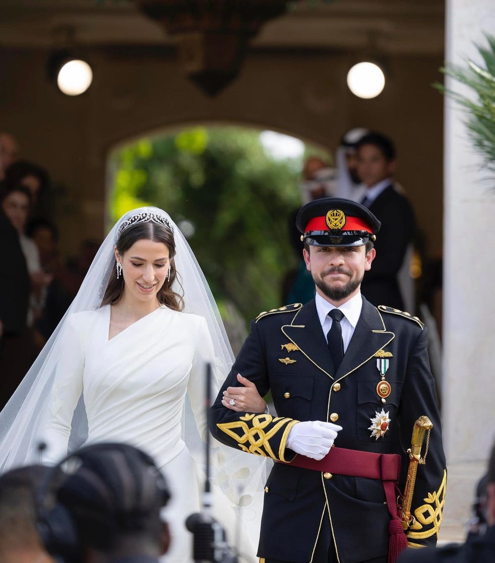 ヨルダンのイマン王女が婚約 : r monarchism