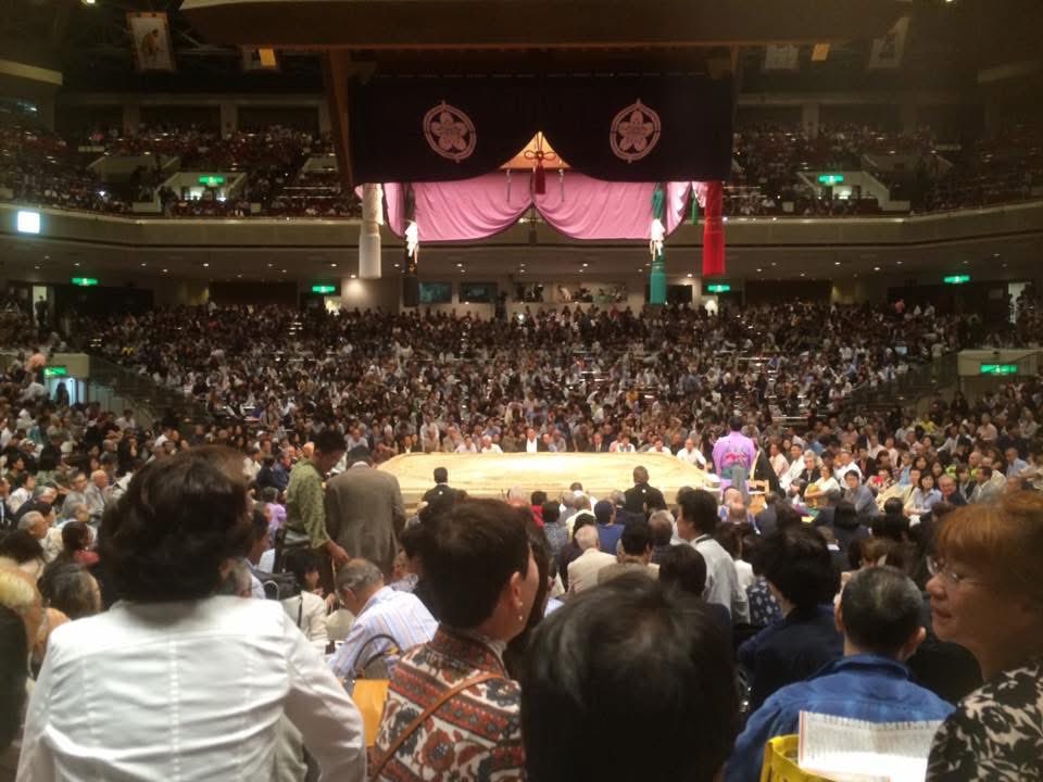 イケメン」話題の人気配信者、父を顔出し 「めっちゃイケオジ」「最強遺伝子」親子2ショに絶賛相次ぐ - ライブドアニュース