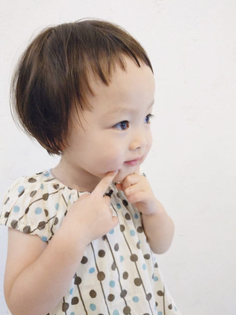 キッズ 髪型 男の子 襟足長めTikTok