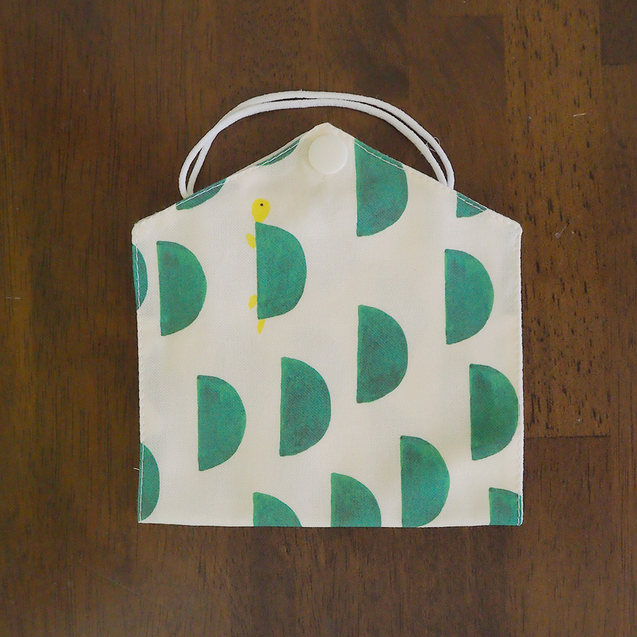 簡単！2か所縫うだけ！ポケット2個も出来る1枚の布で作るマスクケースjms・ハンドメイド