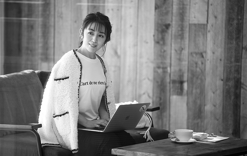 酒井美紀と夫の馴れ初めは？ ブログで子供の成長について語ったこととは – grapeグレイプ