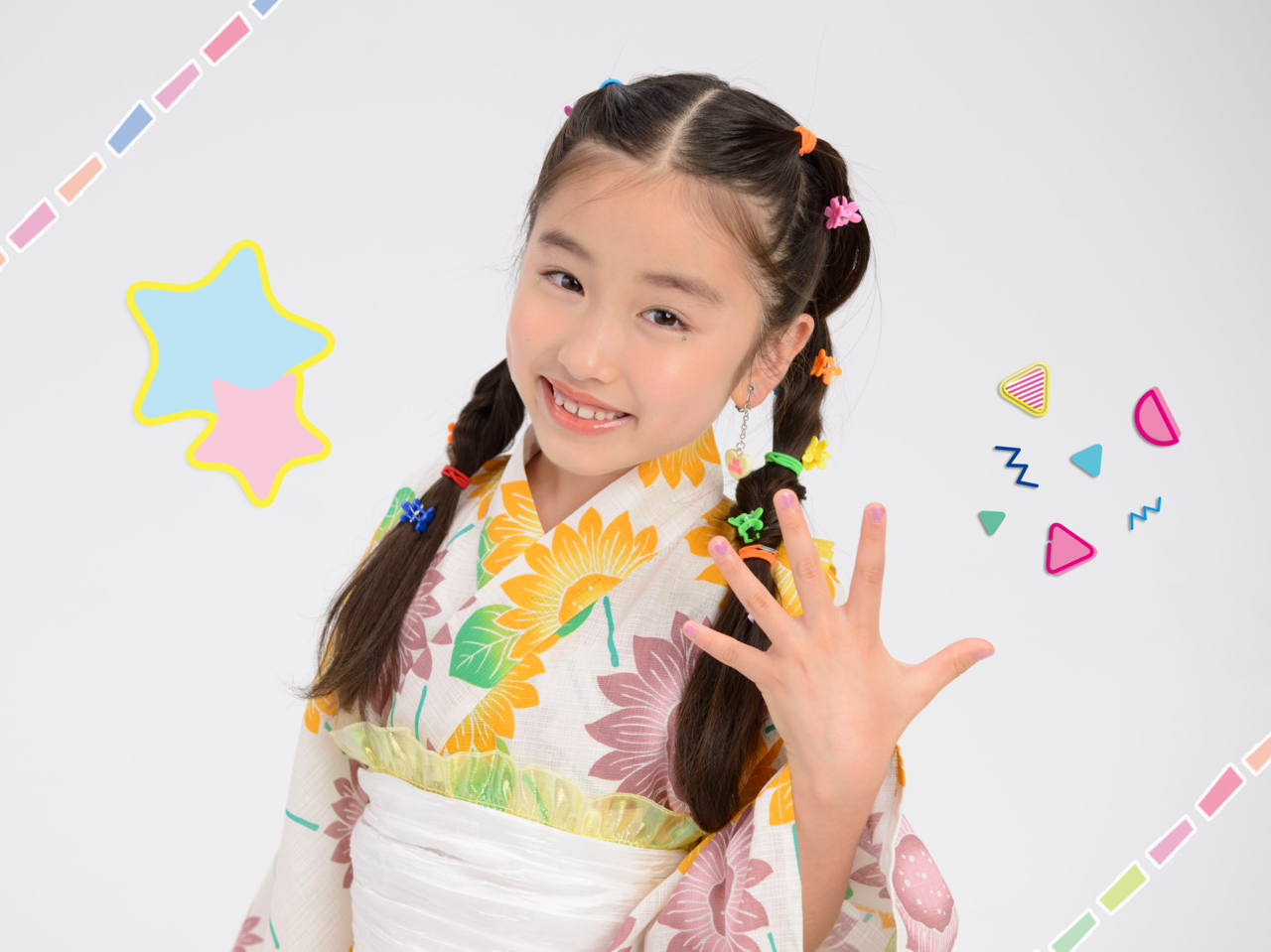 子どもにおすすめの髪型はお団子2つヘア！浴衣や帽子にも似合う浴衣ヘアアレンジAll About