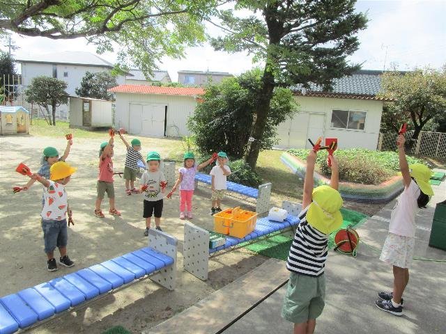 よちよちキッズからできるかわいさ100％ダンス チャオ！チャオ！チャオ！ ０・１・２歳児 あいさつダンス ひろみち＆たにぞう