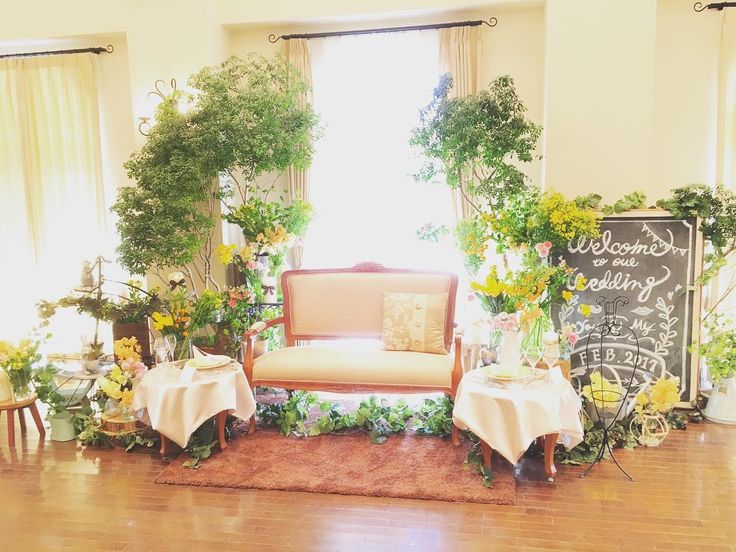 おしゃれ花嫁さまの間で大人気の『高砂ソファ』♡♥メリットから2018年最新トレンドのコーディネートまで一挙ご紹介＊* -DRESSY 公式 ウェディングドレス・ファッション・エンタメニュース