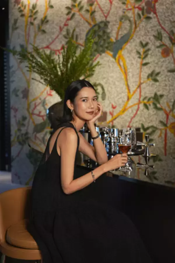 岡本多緒：国際的モデルから国際派女優へ