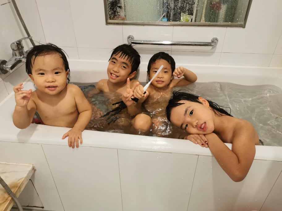 子どもがお風呂に入らない！2歳差育児のお風呂の入れ方・遊び方 2歳・3歳・4歳 ワーママmiの学びラボ