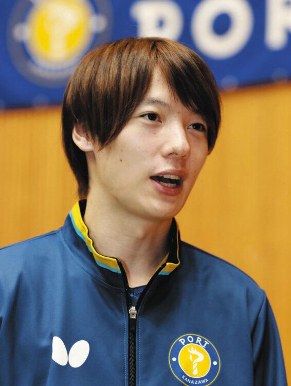 バレー 石川真佑が女子日本代表主将に決定 兄の祐希とともに兄妹キャプテンで日の丸引っ張る - スポーツ写真ニュース : 日刊スポーツ