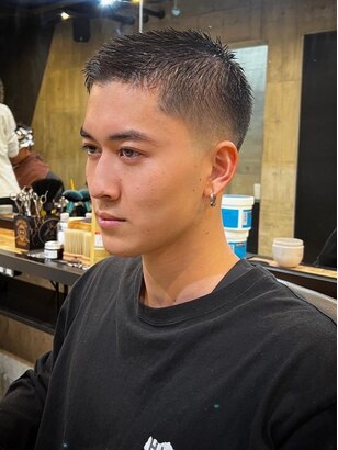 福島理容室 坊主フェードで男の色気全開！ - KONG OSAKA