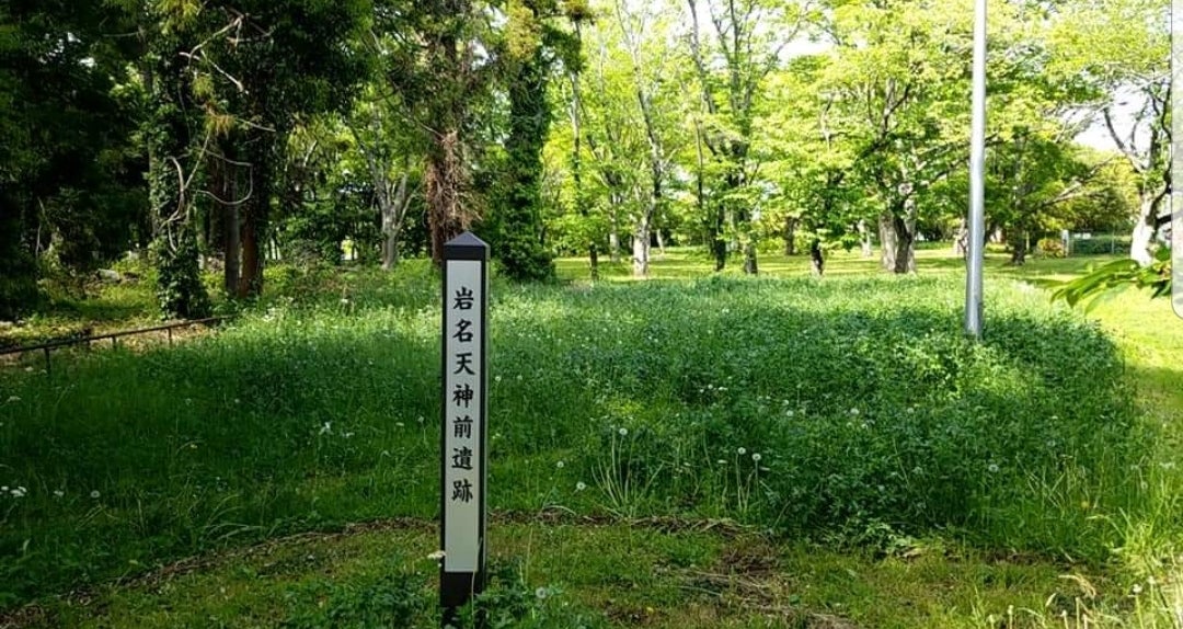 倉敷市中庄にある「キッチンつねまつ」さんに行ってきた～ノ！ 有名な洋食屋さんで、お昼の時間は大人気な～ノ！ チーズハンバーグ定食をいただいた～ノ🧀  牛肉100%のハンバーグは、お肉の味をしっかり感じるけどフワッフワ！