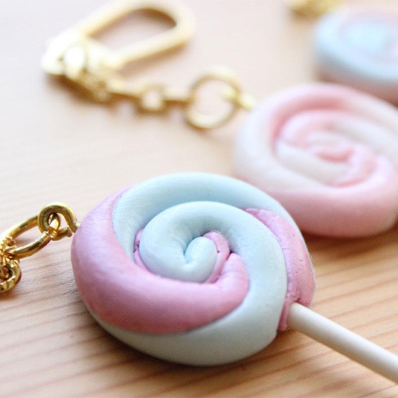 名入れ キーホルダー デザイン176種類 職人による手作り品 記念品 プレゼント ペア お揃い 文字入れ 家族 カップル ミサンガ : プルセイラ屋- 通販 - Yahoo!ショッピング