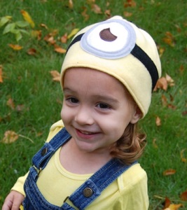 Amazon.co.jp: Ｃｏｉｃｕｅｃｉハロウィン ミニオン コスプレ 子供黄色いニット帽 ゴーグル 手袋 3点セットミニオンズ 仮装キッズ コスチューム ミニオン用 子ども 男の子 女の子 クリスマス パーティー イベント : おもちゃ