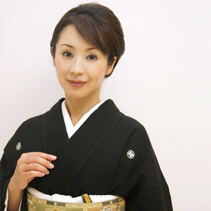 留袖にふさわしい髪型とは。40代・50代・60代がおさえるべきスタイルマナーホットペッパービューティーマガジン