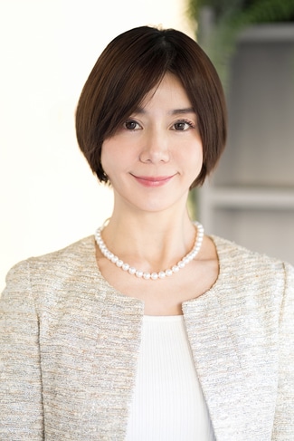 ☆30代40代ママ 卒園式卒業式 入園式入学式髪型 黒髪ショート：L149647198スタートウキョウ 渋谷 STAR TOKYO のヘア スタイルホットペッパービューティ