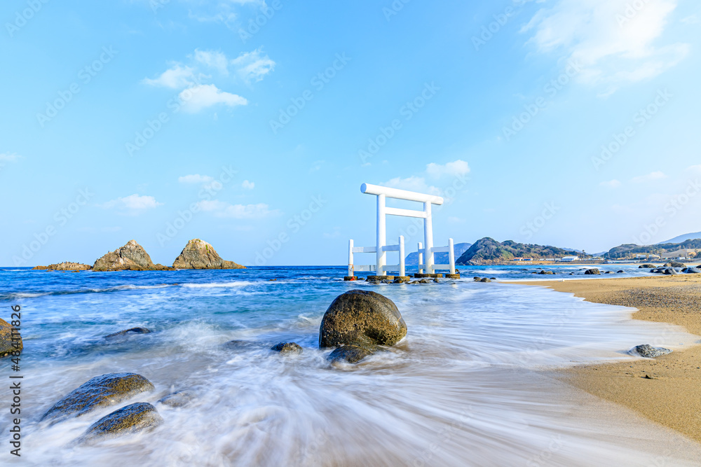 博多発着観光タクシー 糸島満喫コース 櫻井神社＋二見ヶ浦 夫婦岩行程のアレンジ可能 ＜約4時間 福岡市内送迎可能＞by 福岡交通福岡の観光&遊び・体験・レジャー専門予約サイトVELTRA ベルトラ