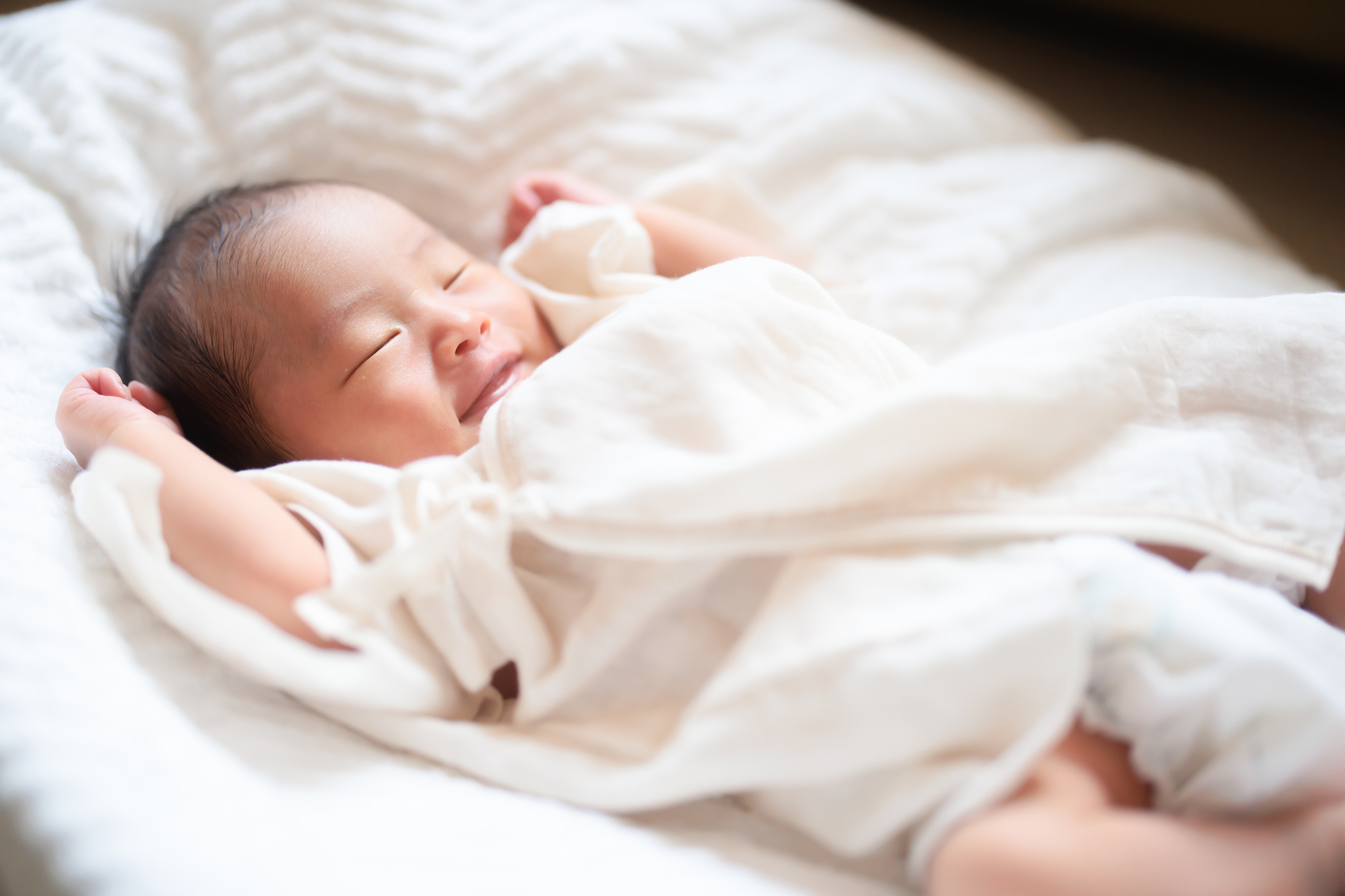 子どもが泣く理由と対処法！適切な対応で親子のストレスを減らそう - teniteo テニテオ