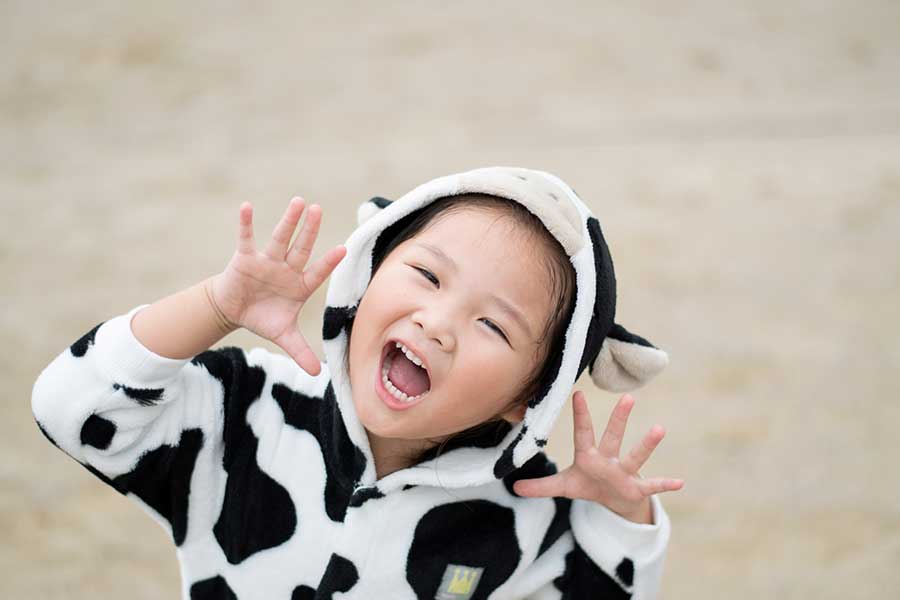 ポップな出産報告年賀状-ファミリーテンプレート年賀状プリント決定版 2026