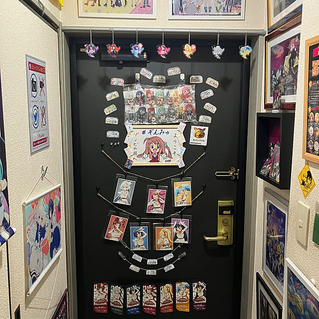 推しのポスター 飾り方TikTok