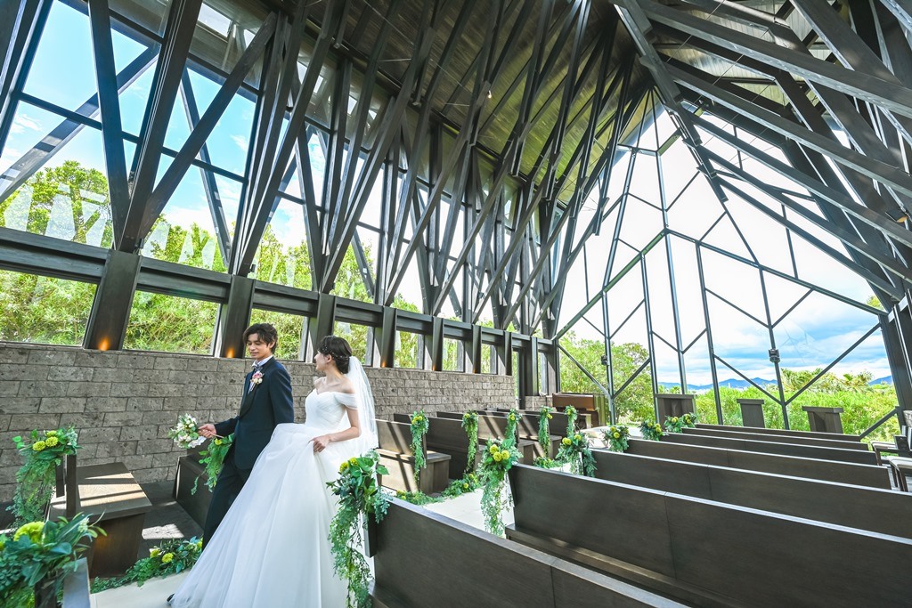 チャペルフォトプラン料金表。セントアクアチャペルの写真婚