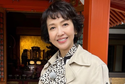 賀来千香子の元旦那は宅麻伸！離婚理由は「8年越しの不倫」だった