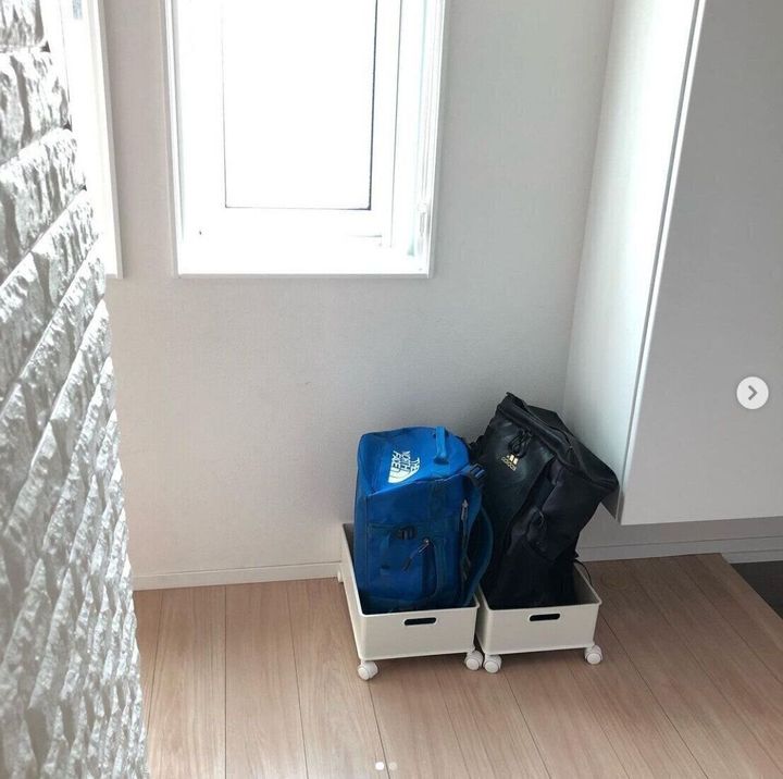 ランドセル収納ワゴン スマート 山崎実業 smart ホワイト ブラック 5832 5833 ランドセルラック ランドセル 通園バッグ 収納 ラック机 ハンガー 収納ラック キャスター付 北欧 おしゃれ 白 黒e暮らしRポイント5倍山崎実業 スマート ランドセルラック