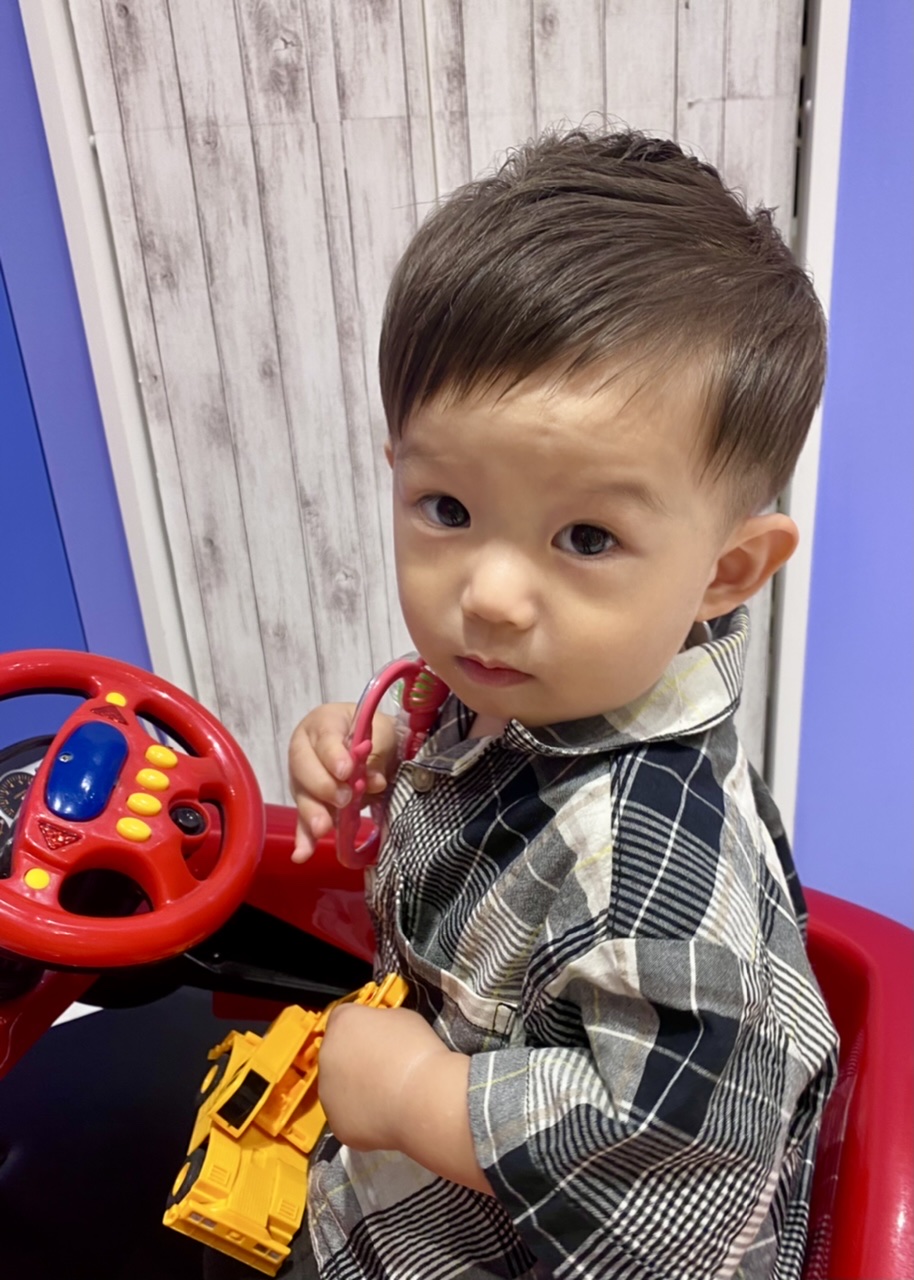 男の子のおしゃれな髪型が見つかる！ 最新キッズヘアカタログ集子供とお出かけ情報「いこーよ」