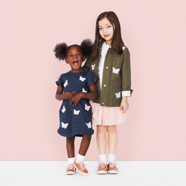 ミュージカル梨泰院クラス』 今日はsaraの大千秋楽。 まじで出会えてよかった。 次はミュージカル『once』が待ってる。 また一緒に芝居できる。ふひひ。 みなみは大阪初日！ この並びは今日が最後。 大好きだぜ。 らぶ。 梨泰院クラス大阪公演