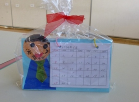 ファミリーデー 母の日＆父の日 をもっと楽しくするプレゼント製作＆遊びのアイデア保育のお仕事レポート