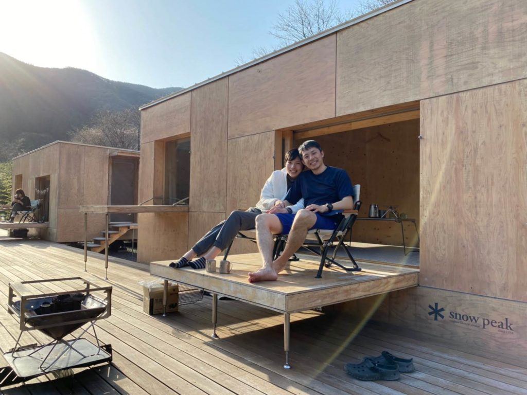 アイスクリームフェス特別企画🍦❣️ つかはら夫婦×高知アイス インスタライブ開催決定！✨ 10月30日 土 13時〜 高知アイス売店 仁淀川カフェで開催いたします🎉 --------------------- ▽インスタライブスケジュール ➀スイーツを食べながら雑談ライブ ➁店内紹介