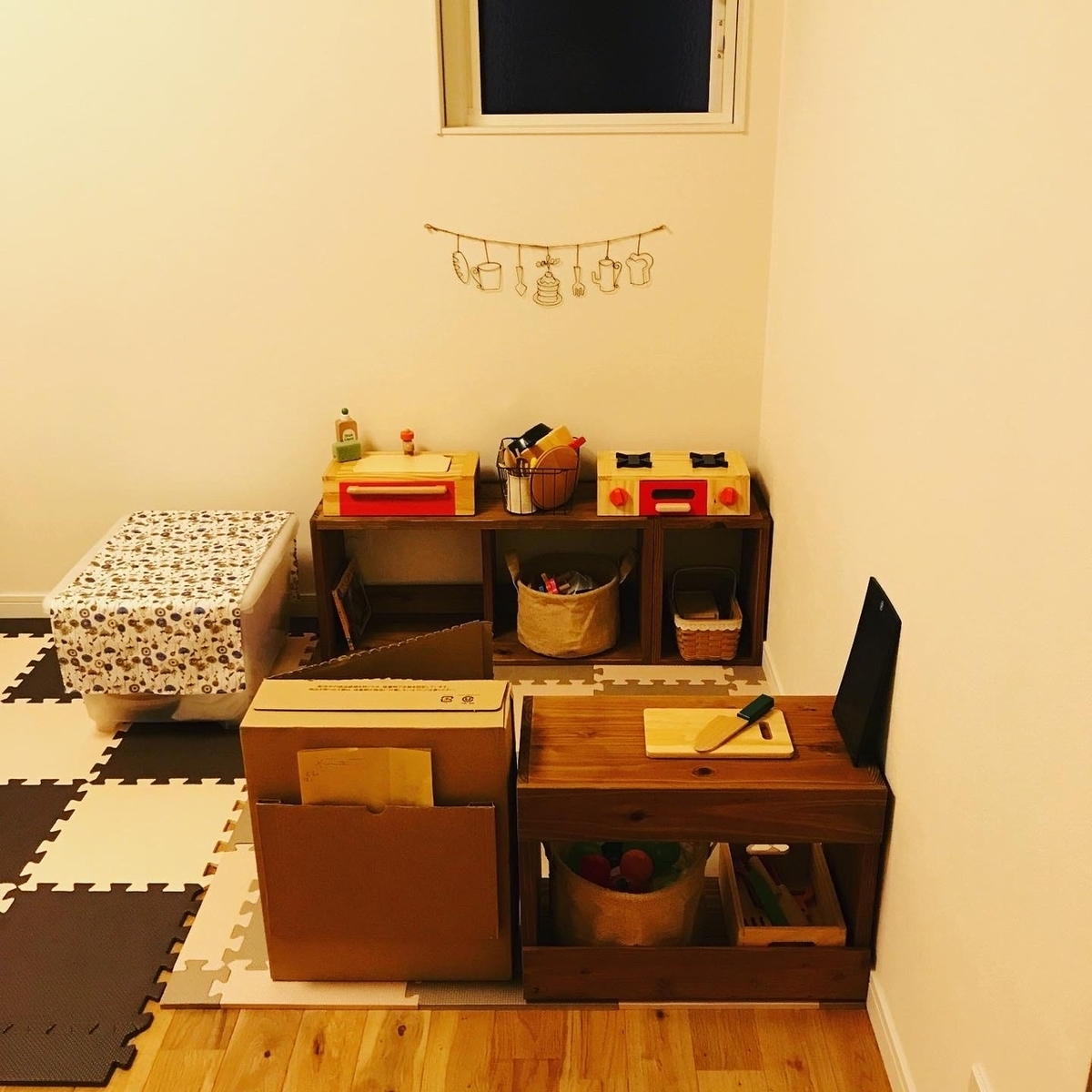 １歳児のおままごとあそびアソシエブログ