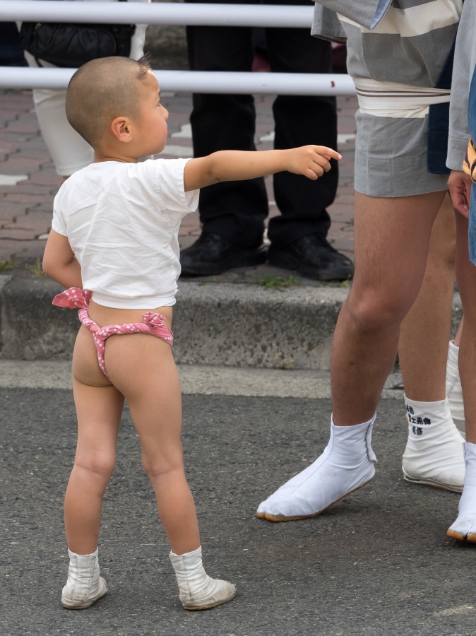 今週の土曜日, 2月15日, 三原市久井町の稲荷神社にて, はだか祭りがあります, 弊社地元のお祭りで, 子どもはだかの可愛らしさ,大人のはだか祭の勇壮さ, 本当に素晴らしいお祭りです, 14時〜ステージイベント, 17時〜こどもはだか, 21時〜はだか祭り, 片山自動車工業,広島県三原市久井町江木76-1, 0847-32-6605,はだか祭り,三原市,久井町,整備士 ,